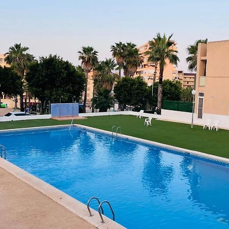 Holiday With A Sea View Торевьиа Экстерьер фото