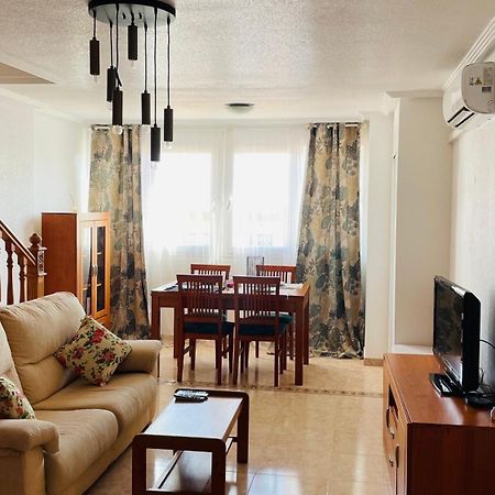 Holiday With A Sea View Торевьиа Экстерьер фото