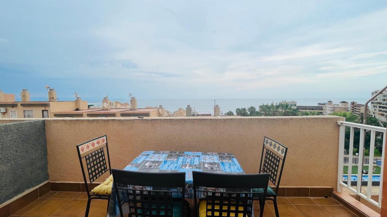 Holiday With A Sea View Торевьиа Экстерьер фото