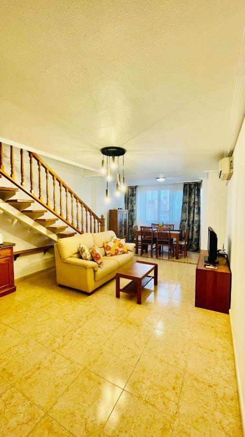 Holiday With A Sea View Торевьиа Экстерьер фото